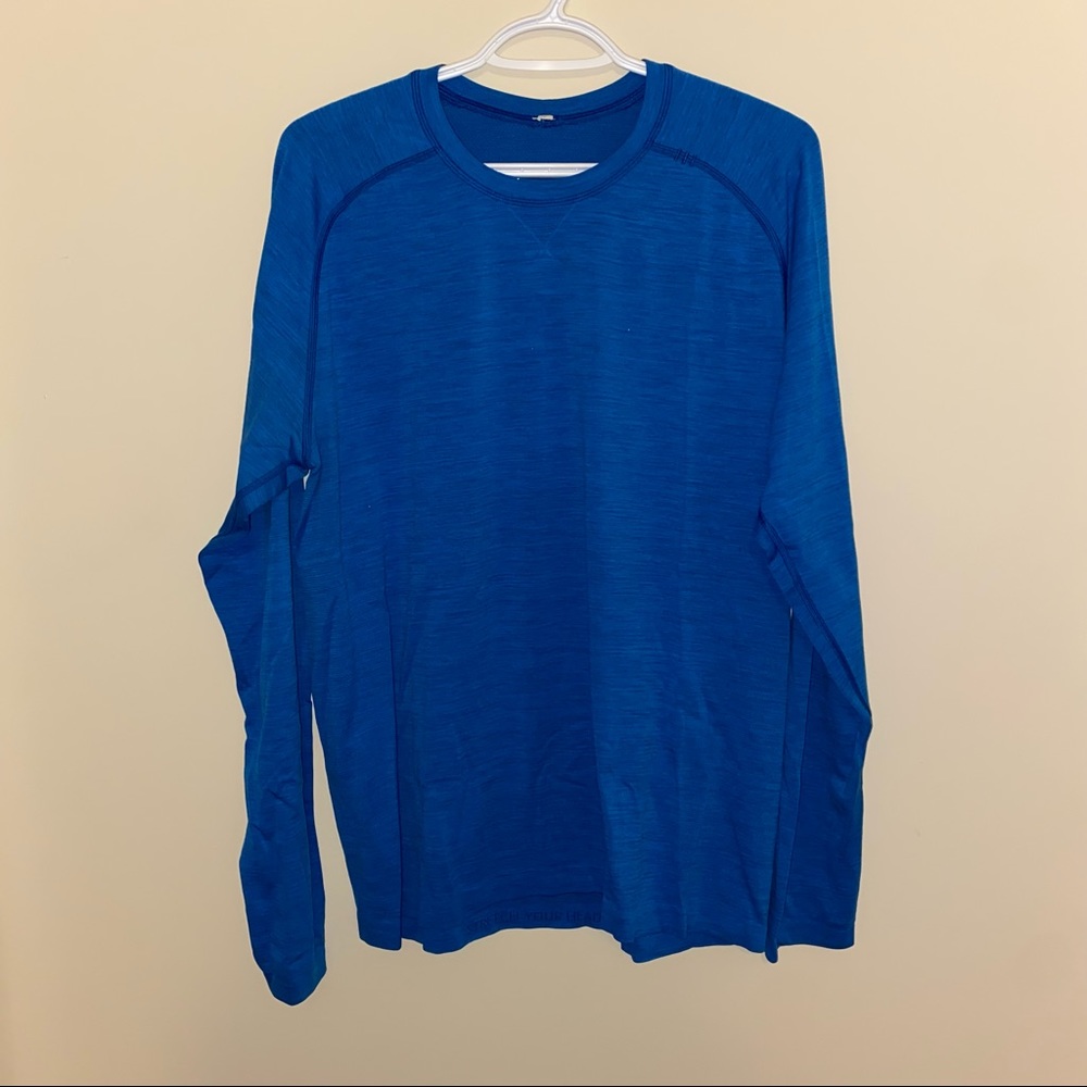 Lululemon Vent Tech shirt